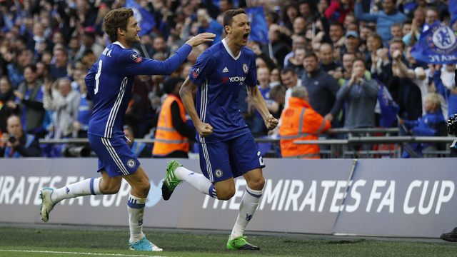 Watch: Matic's brilliant top-corner rocket buries Tottenham