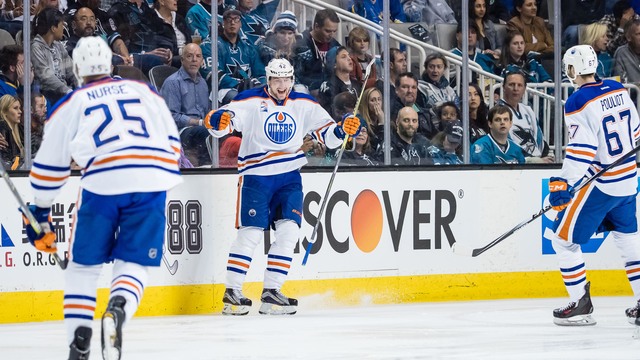 Oilers hang on to beat Sharks for 1st series win since 2006
