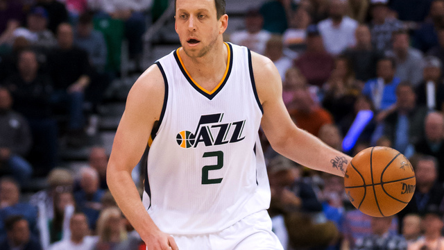 Jazz's Ingles jokes he'll help send Warriors to Vegas if they want nightlife