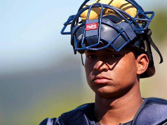 Braves option Christian Bethancourt to Triple-A