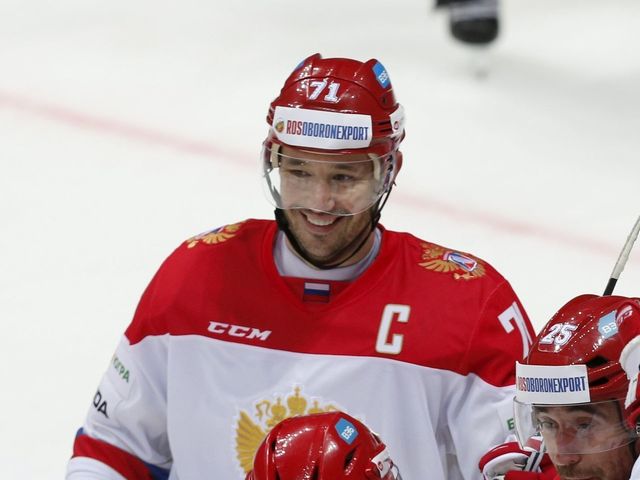 Report: If Kovalchuk wants to return to NHL, Devils hold the cards
