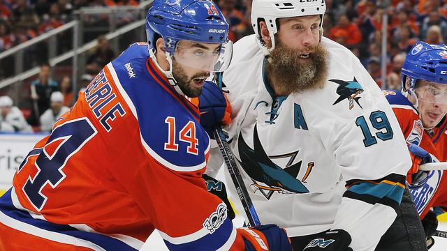 Sharks' Thornton played through torn MCL, ACL against Oilers