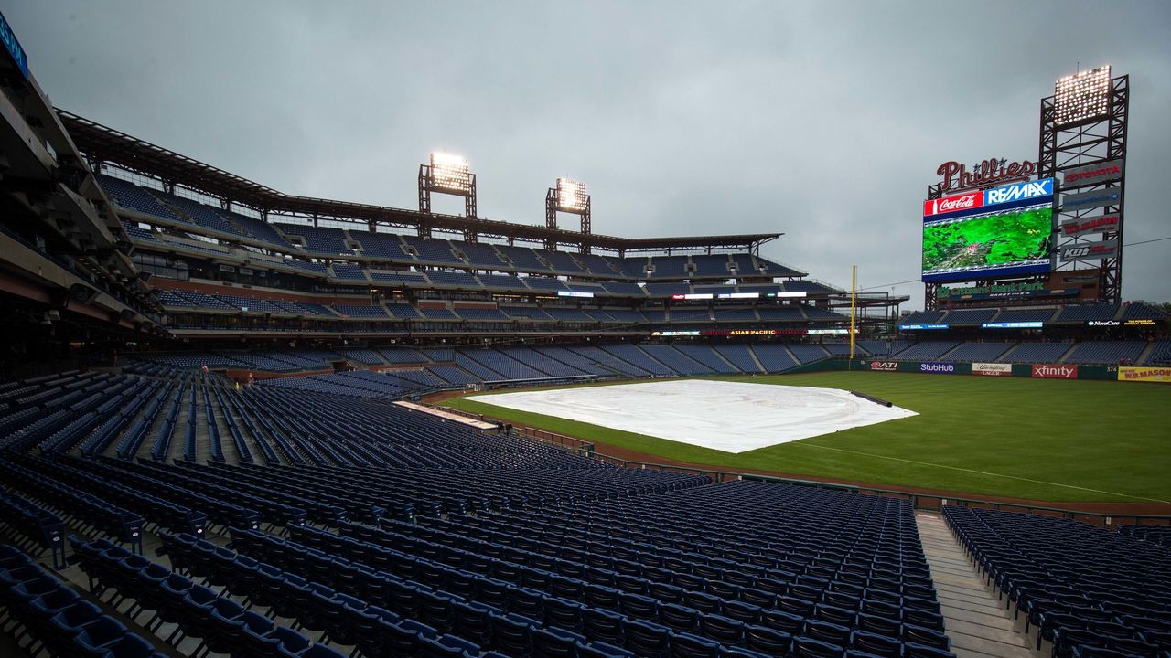 Reds-Pirates rained out. The game will be made up as part of a split  doubleheader Sunday