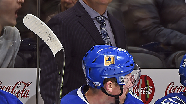 Canucks name Travis Green head coach