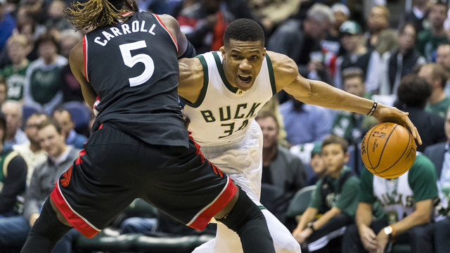 Watch: Bucks fight back from 25-point deficit in eventual Game 6 loss