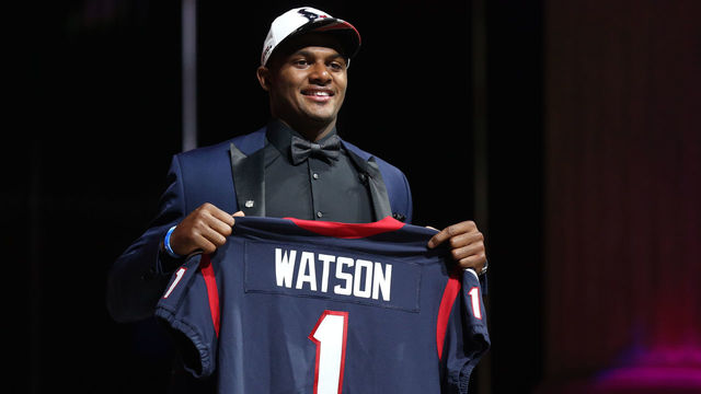 Study: Deshaun Watson, T.J. Watt popular Twitter follows among rookies