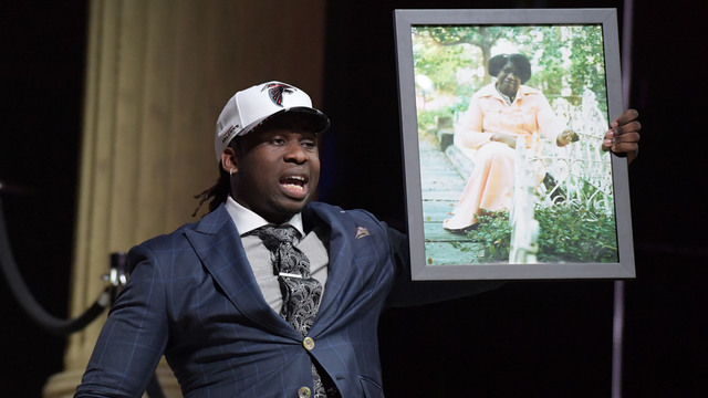 7 wildest moments from craziest NFL draft night in recent memory