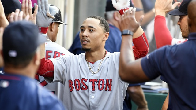Betts asks Fenway Park to 'literally stand up' for Jones