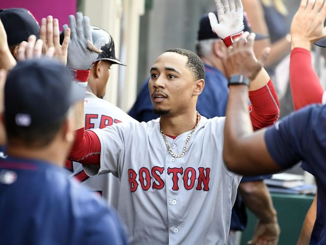 Betts asks Fenway Park to 'literally stand up' for Jones