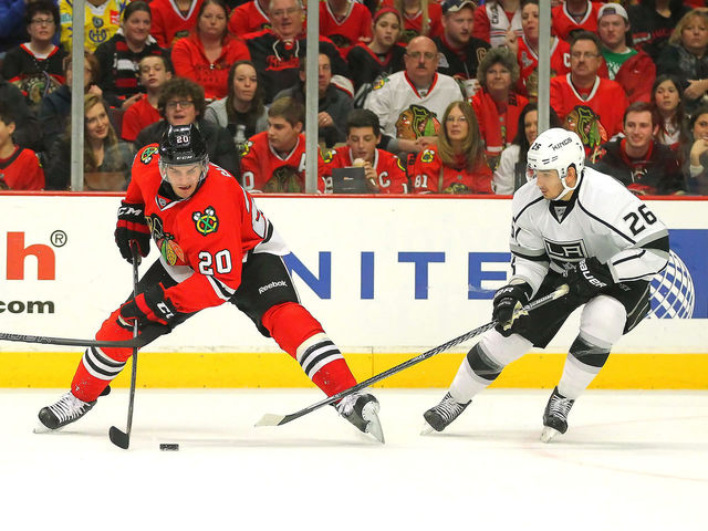 Report: Penguins interested in Blackhawks' Saad; Sutter could be on trading block