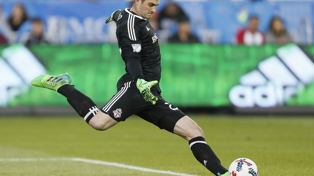 Watch: Bono's miraculous goal-line stop denies Larin easy tap-in