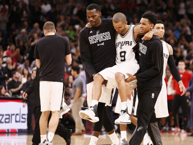 Spurs' Parker out for season with ruptured left quadriceps tendon