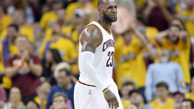 Billups: I would've pushed LeBron out of bounds for spinning ball in front of me