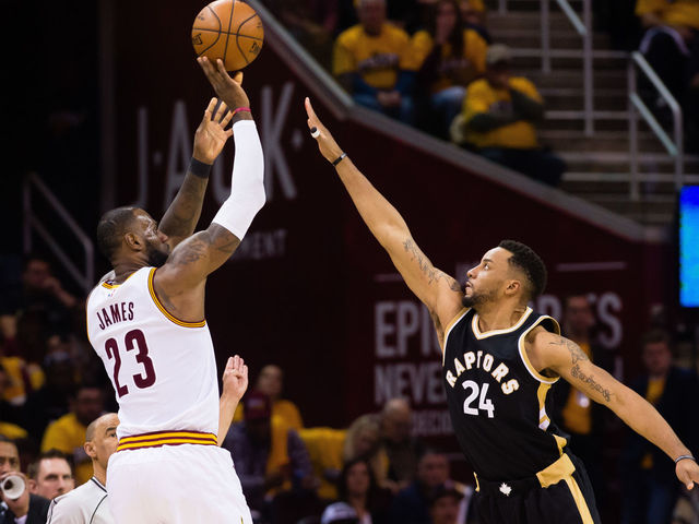 Powell says Raptors playing too soft vs. Cavs: 'It stops tonight'