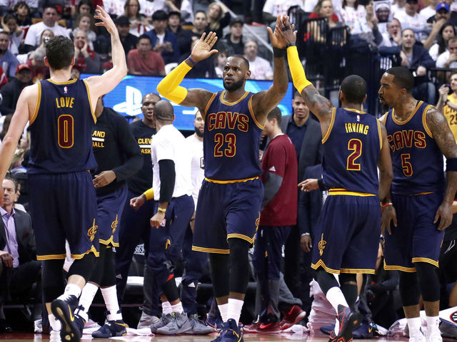 LeBron keeps breaking records as Cavs complete sweep of Raptors