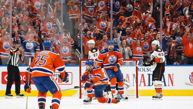 Watch: Draisaitl's power-play one-timer caps hat trick