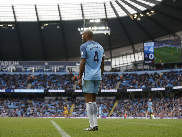 Guardiola: City needs another centre-back despite Kompany resurgence