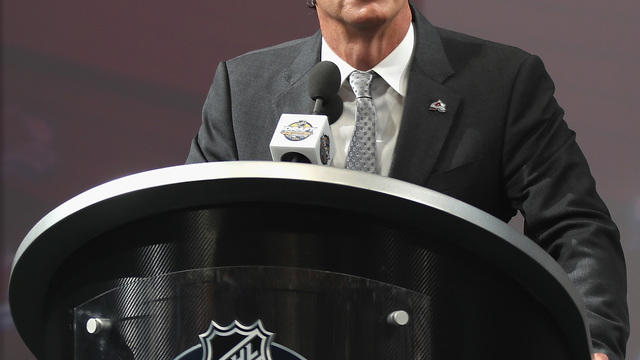Sakic: 'A lot of turnover' coming for Avalanche