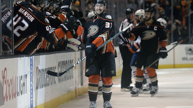 Watch: Ritchie gives Ducks 1st lead in last 5 Game 7s