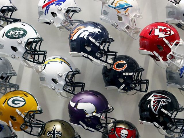 Report: Safer helmets to make NFL debut this season