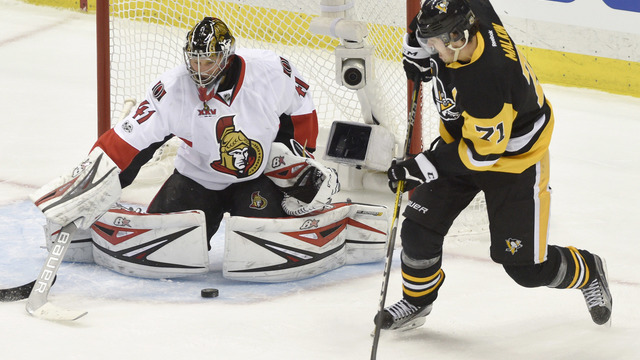 Malkin passes Jagr in Penguins' all-time playoff points