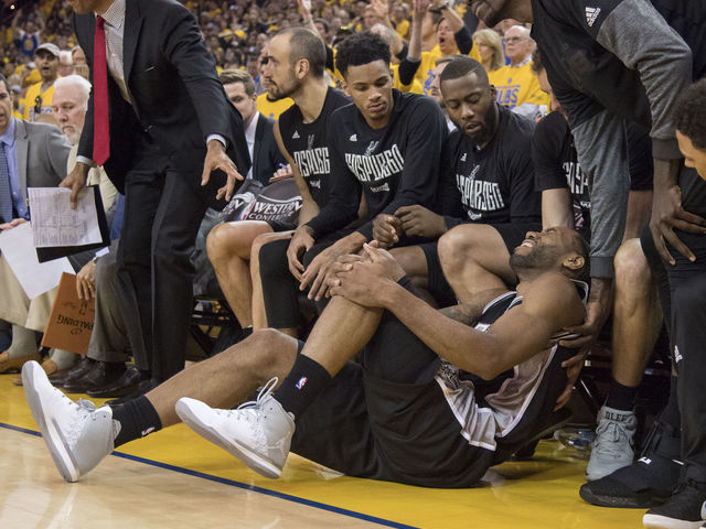 Kawhi Leonard re-injures ankle in Game 1
