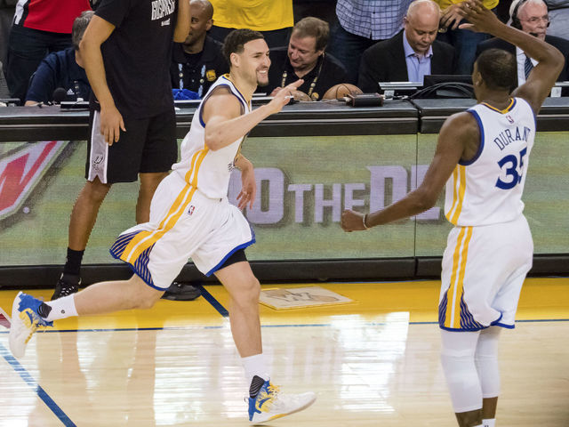 Watch: Klay says he'll buy Warriors toasters if they go 16-0 in postseason