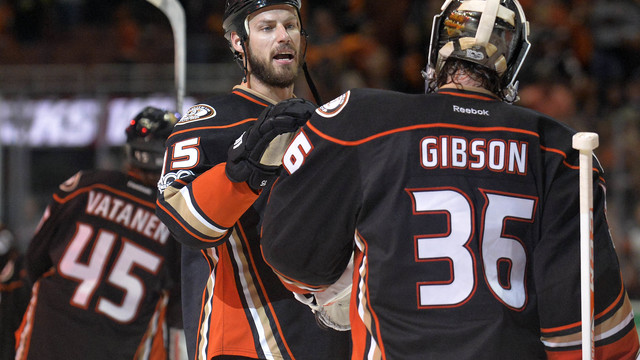 Ducks respond in Game 2, even series with Predators
