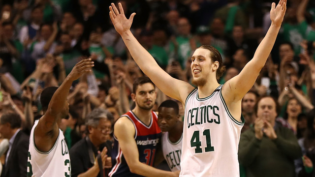 Watch: Kelly Olynyk plays unlikely 4th-quarter hero in Game 7