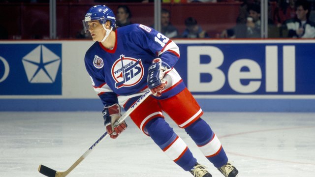 Selanne, Sakic, Koivu headline new IIHF Hall of Fame inductees