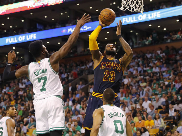 Celtics' Brown: 'We got our a-- kicked' in Game 2 loss to Cavs