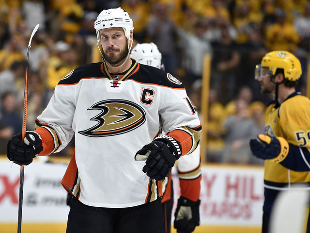 Getzlaf fined $10K for inappropriate remark in Game 4