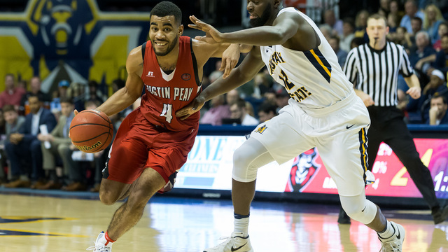 Austin Peay star Robinson leaving school after signing with agent