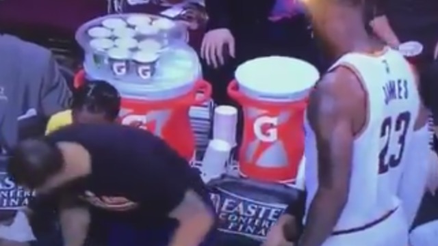 Watch: LeBron tells Deron Williams to get out of his seat