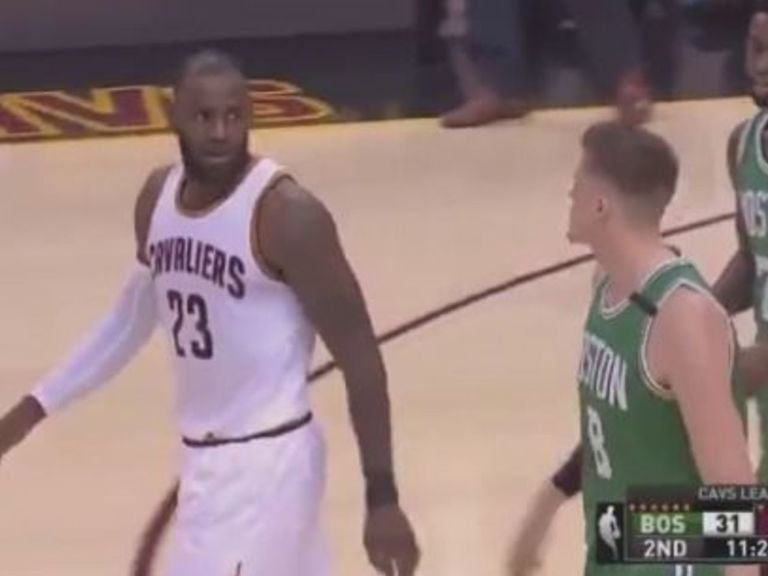 Watch LeBron, Jerebko trade shoves in Game 4