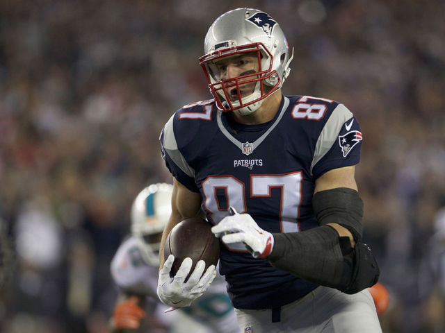 Gronkowski accepts aggressive coverage: 'If I was a DB, I'd do that too'