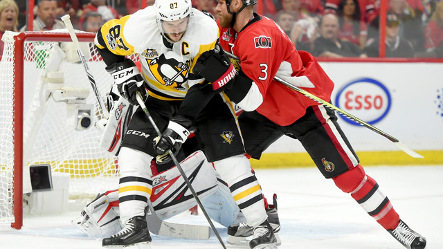 Watch: Methot, Hoffman tag-team Crosby with stick, water bottle