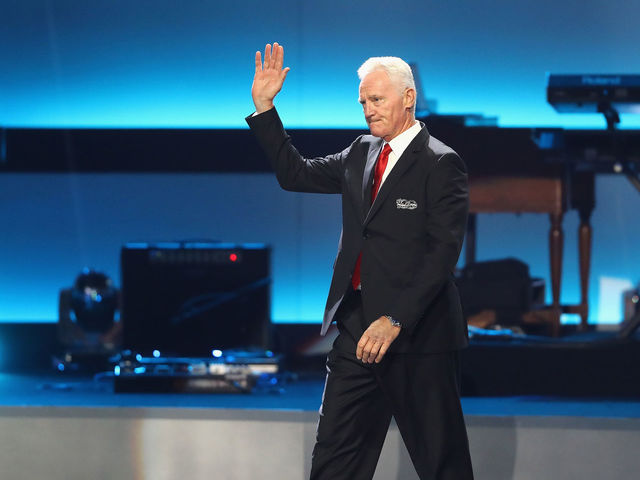 Larry Robinson won't return to Sharks next season