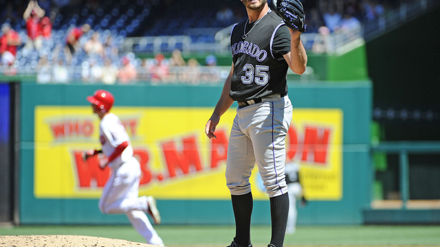 Rockies' Bettis back with team after cancer treatment