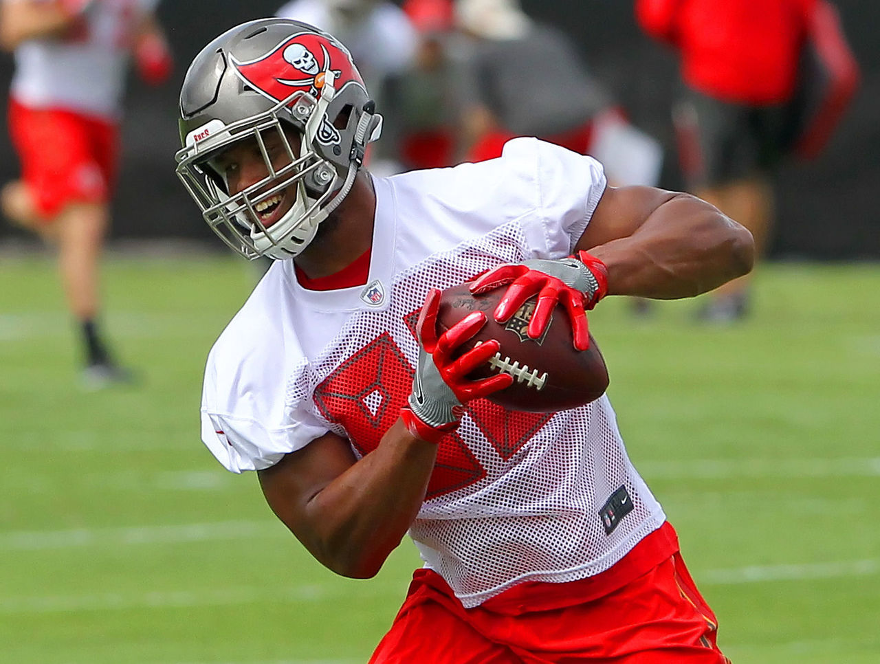 O.J. Howard leads 'impressive' group of tight ends in NFL Draft