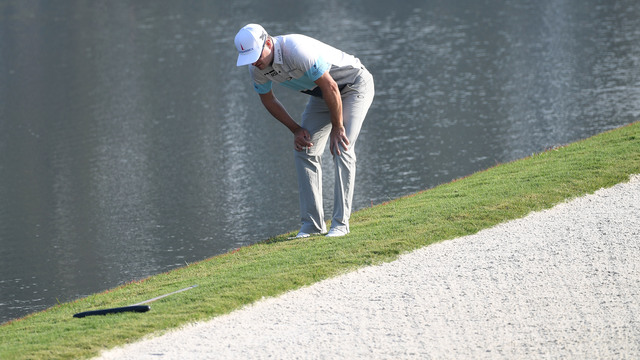 Zach Johnson has meltdown after being put on the clock