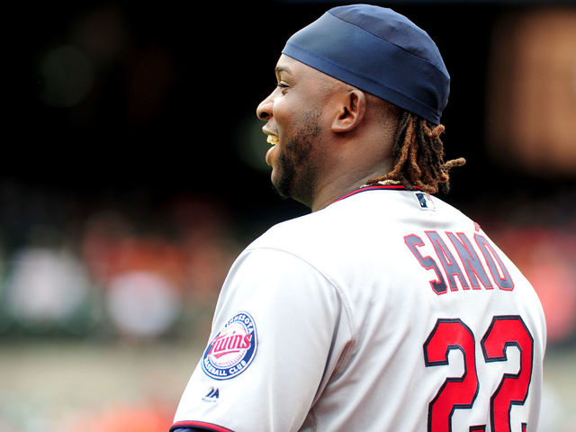Watch: Sano pranks Twins coach with rubber snake