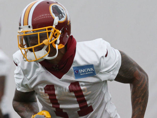 Terrelle Pryor says he flipped off fan because of racist verbal attacks