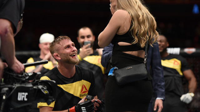 Watch: Gustafsson proposes to girlfriend after win at UFC Stockholm