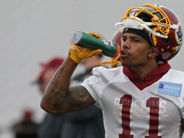 Report: Pryor visiting Seahawks, Wilson among recruiters