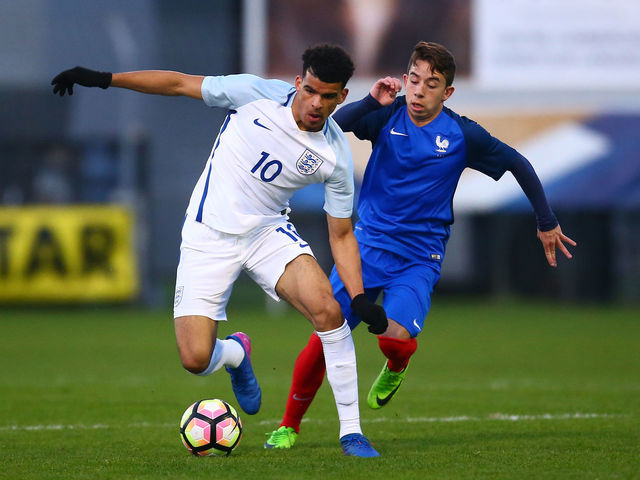 Liverpool pinches youngster Solanke from Chelsea
