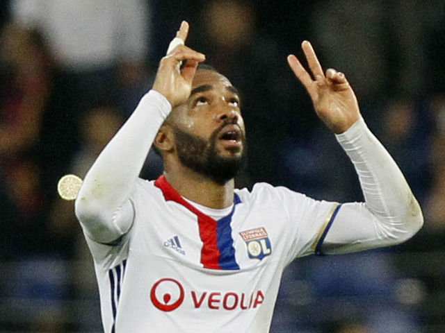 Atletico-bound Lacazette backtracks on Lyon exit