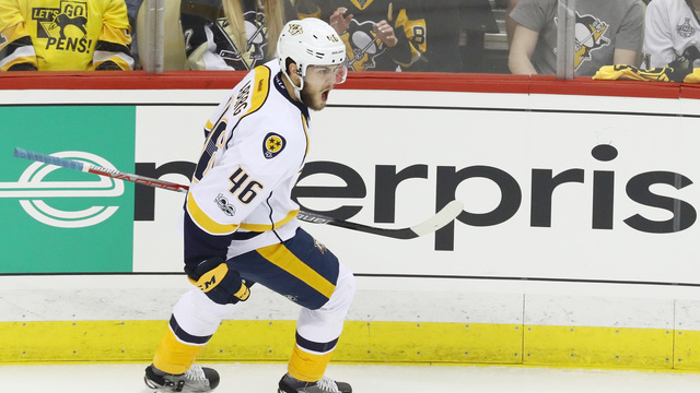 Predators re-sign Aberg to 2-year deal