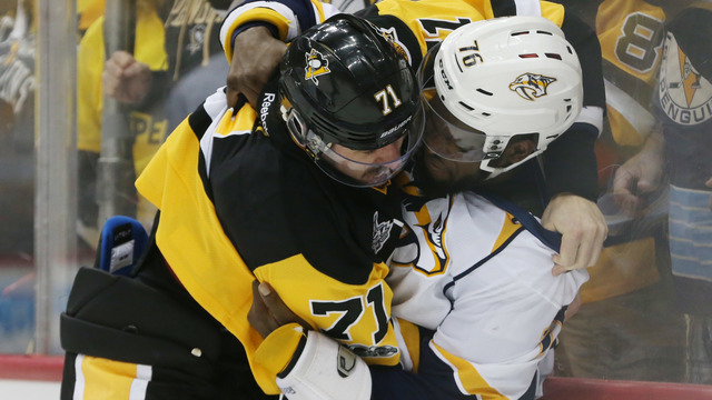 Watch: Subban, Malkin engage in awkward fight late in Game 2