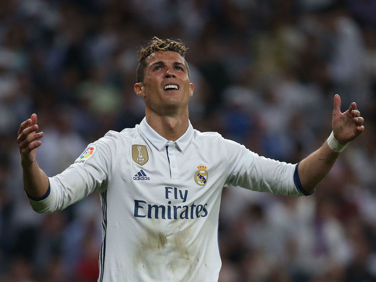 Report: Ronaldo eager to leave Real Madrid amid tax fraud investigation ...